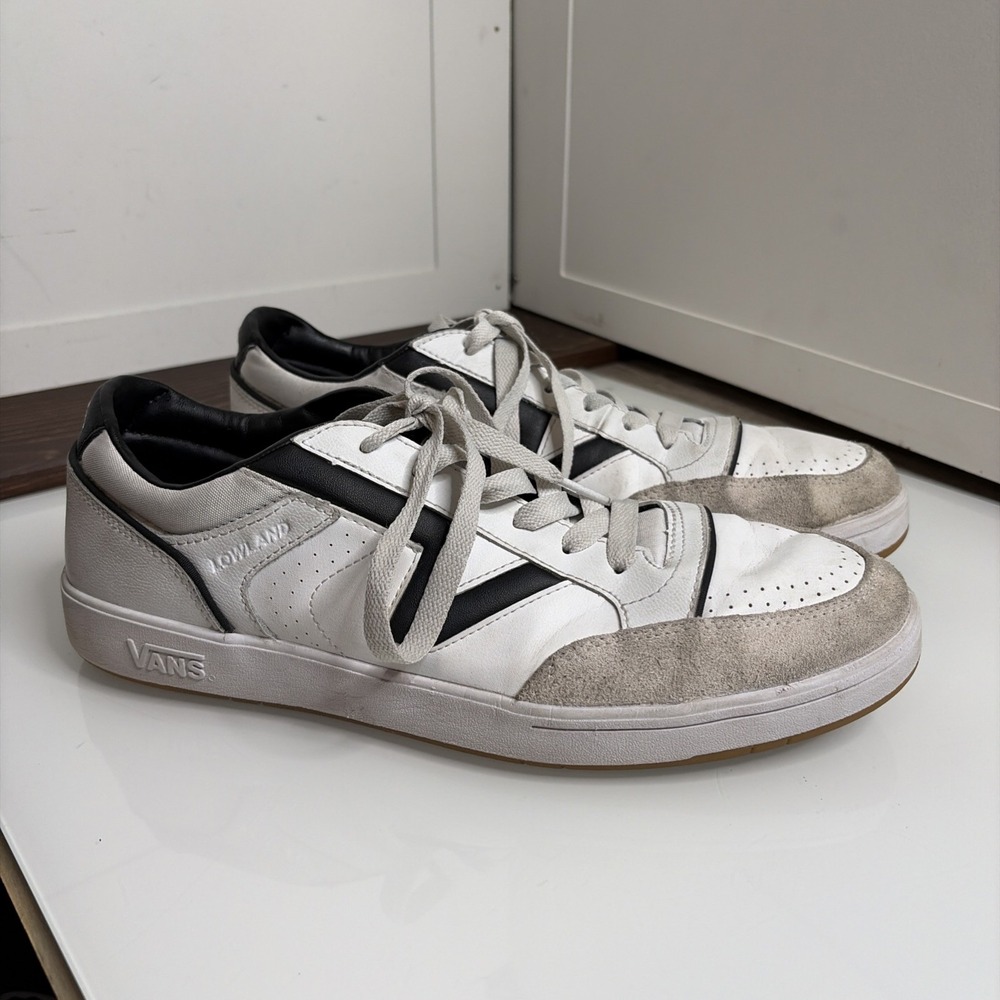 VANS Lowland CC JMP R Court True White Black Sneakers Mens 13